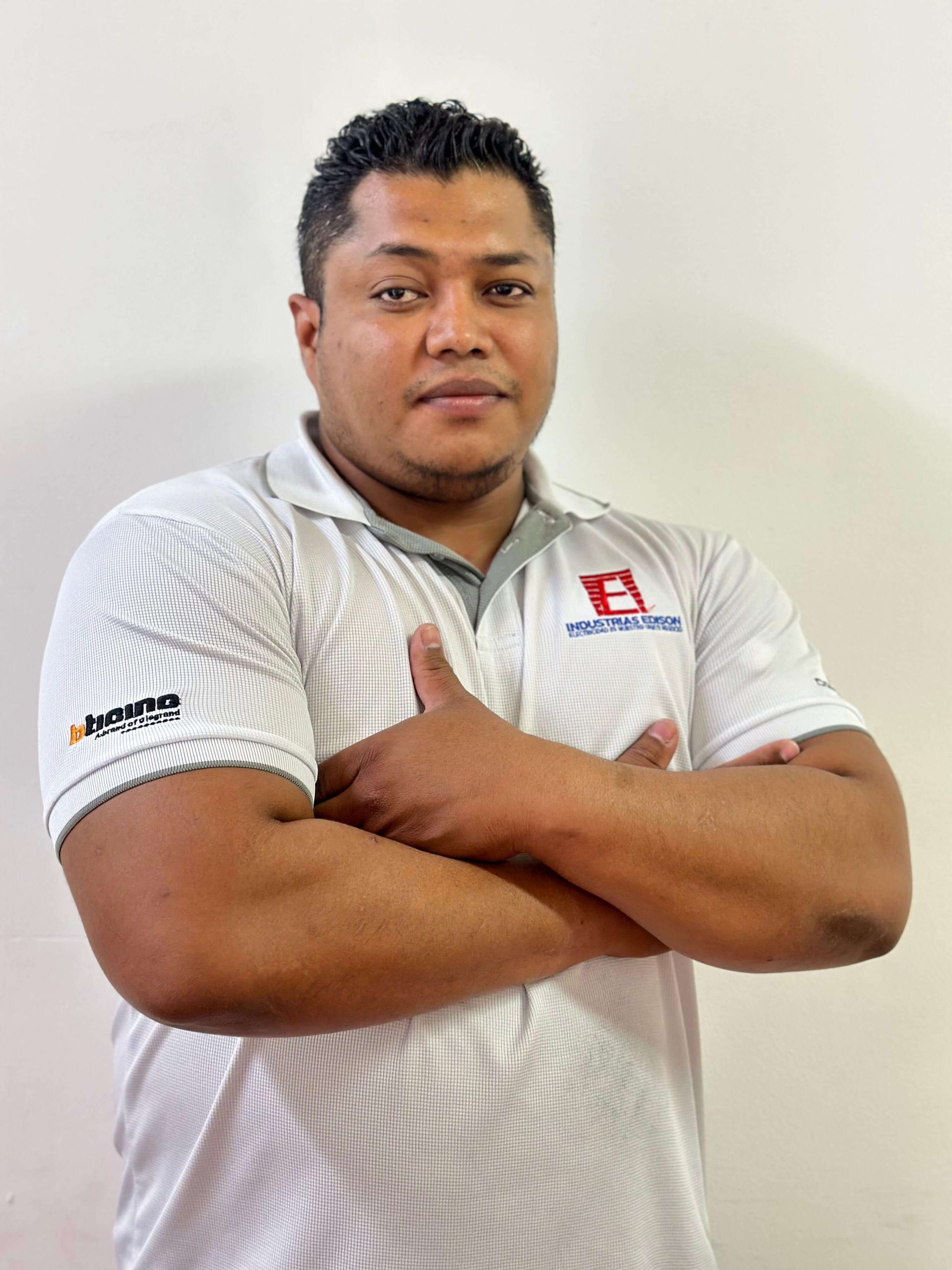 LUIS-MEDINA-industrias-edison